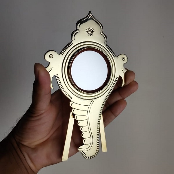 natural and artistic